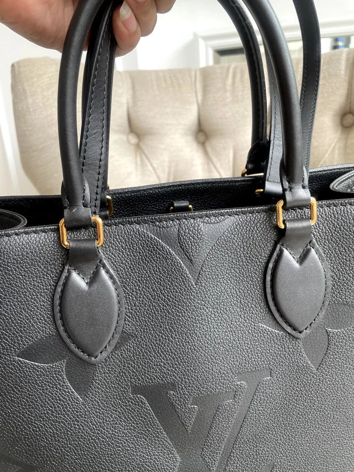 Excellent LV empreinte black