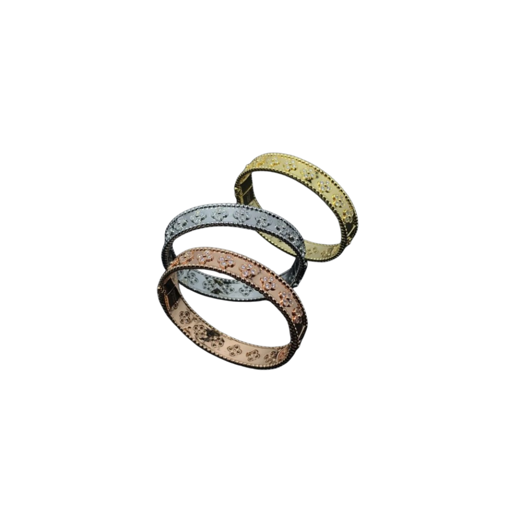 VCA Perlee Clover Bracelet