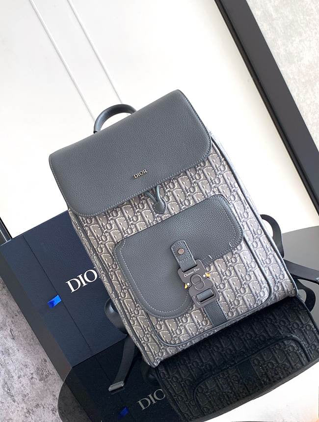 Dior Saddle Backpack with Flap In Black