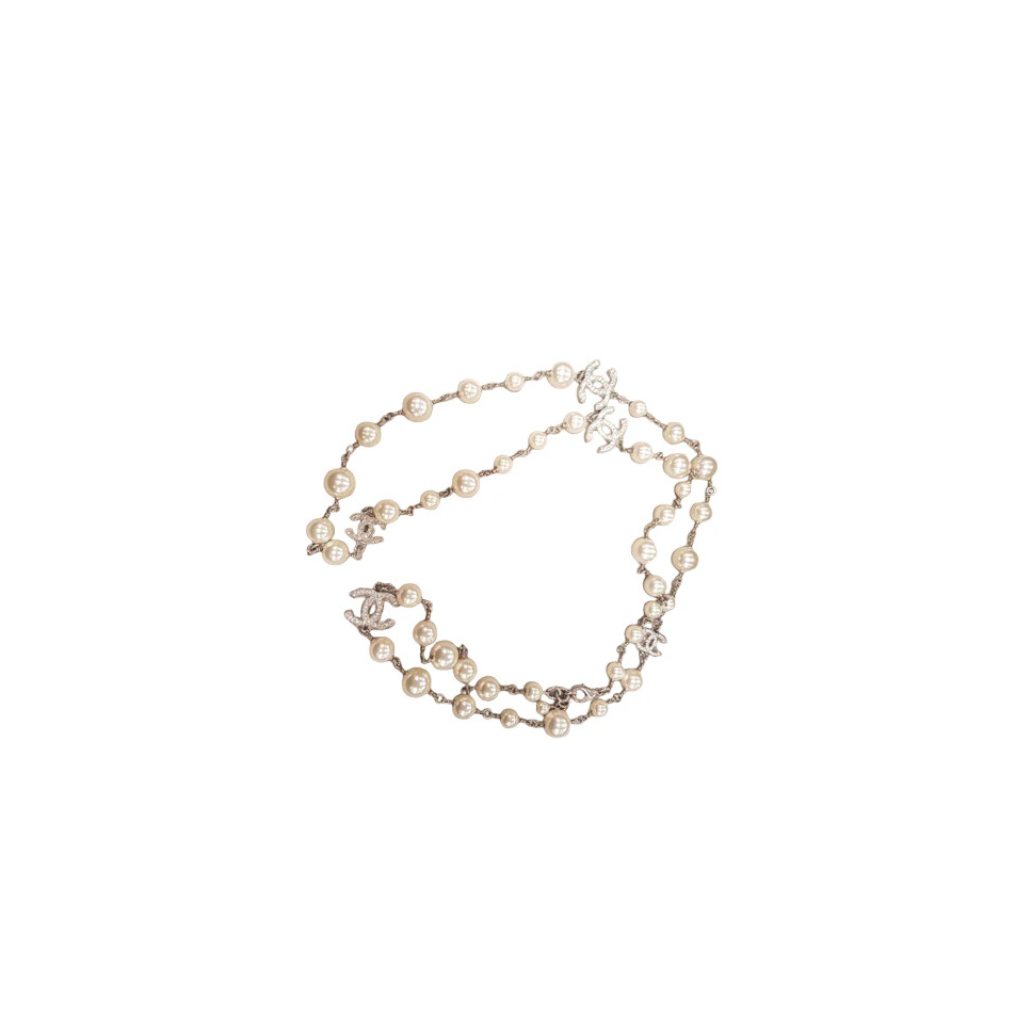 Chanel pearls Necklace