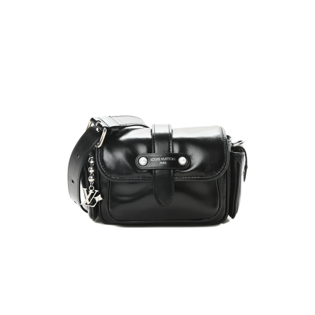 Louis Vuitton Cargo Wearable Wallet Bag