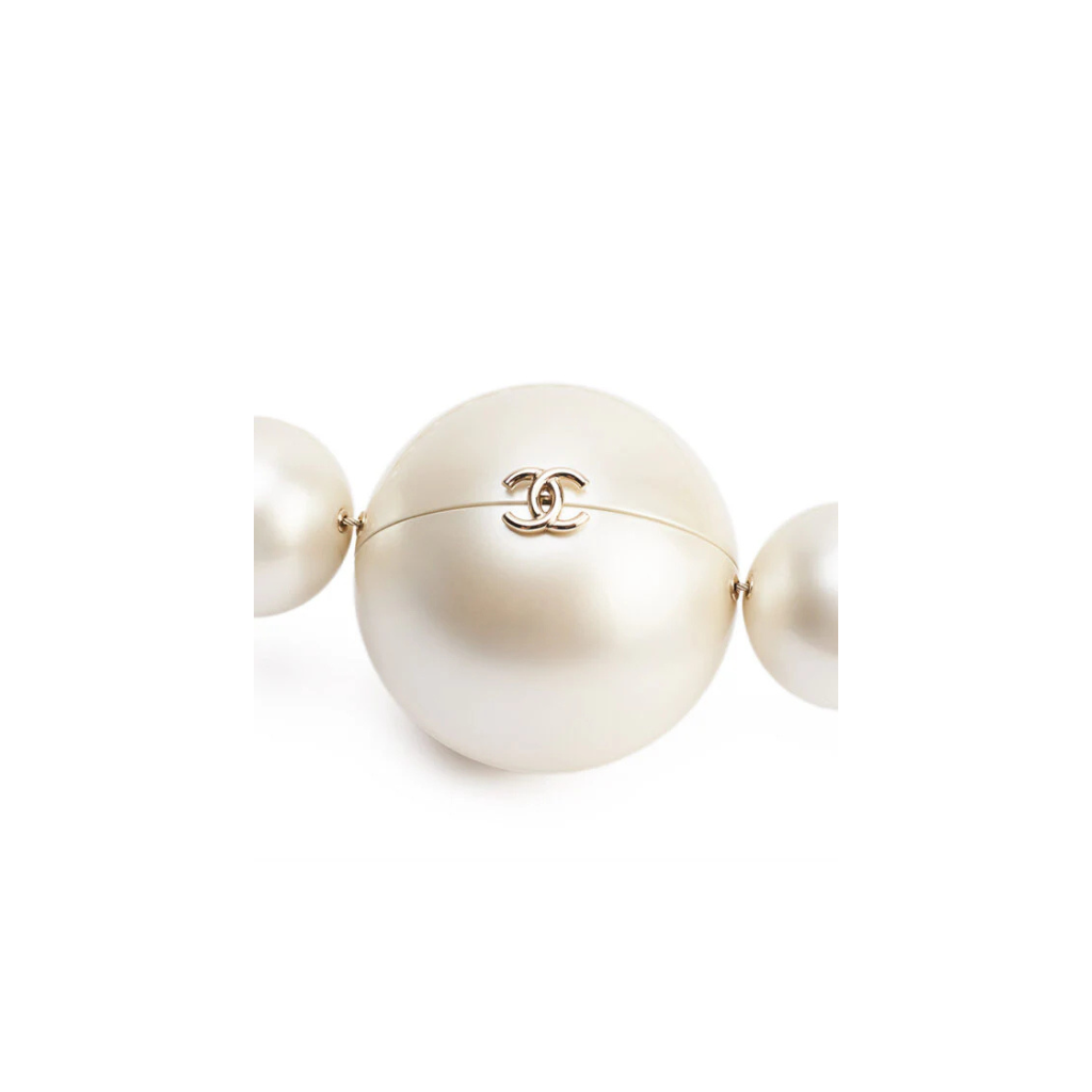Chanel pearl Bag