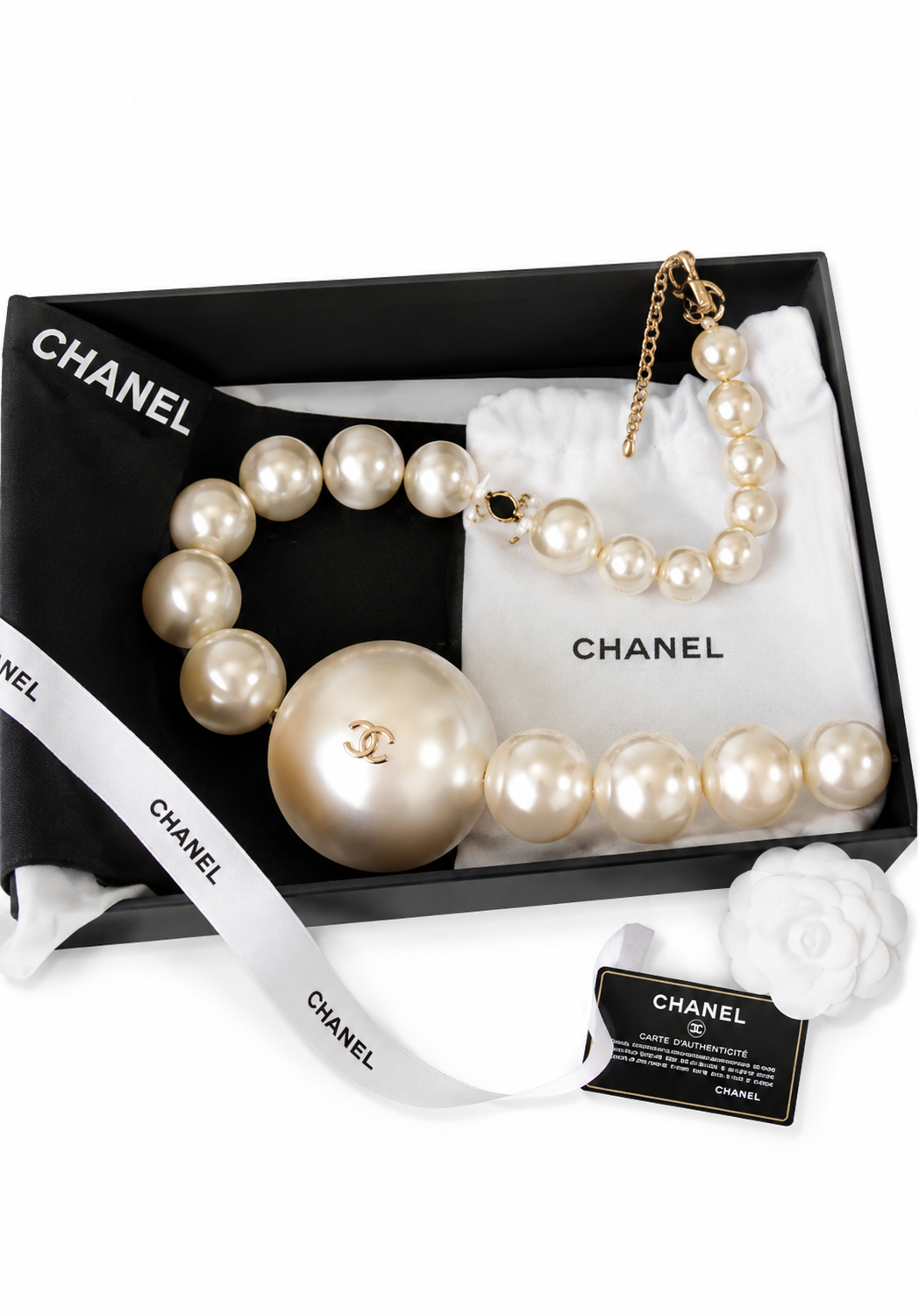 Chanel pearl Bag