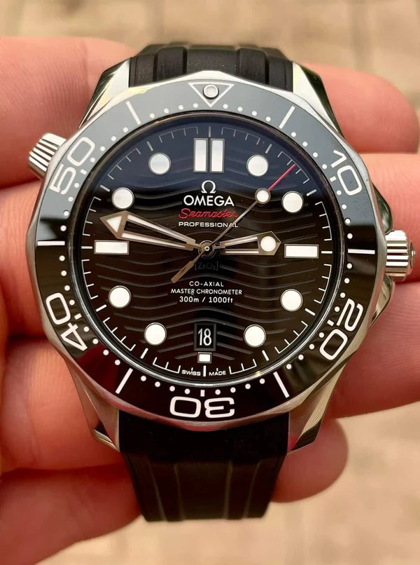 Omega Seamaster black dial undated card