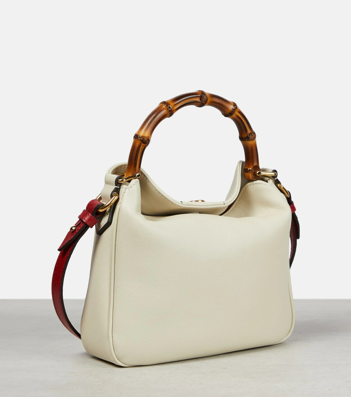 Gucci Diana small leather shoulder bag