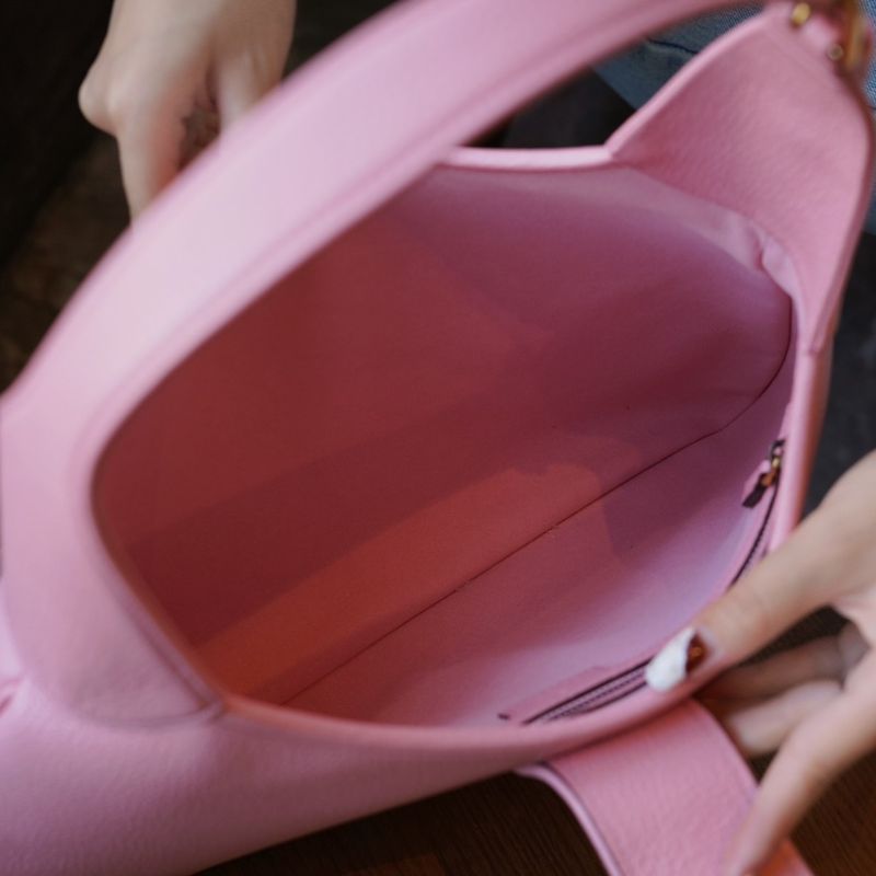 Gucci Aphrodite Tote Bag
