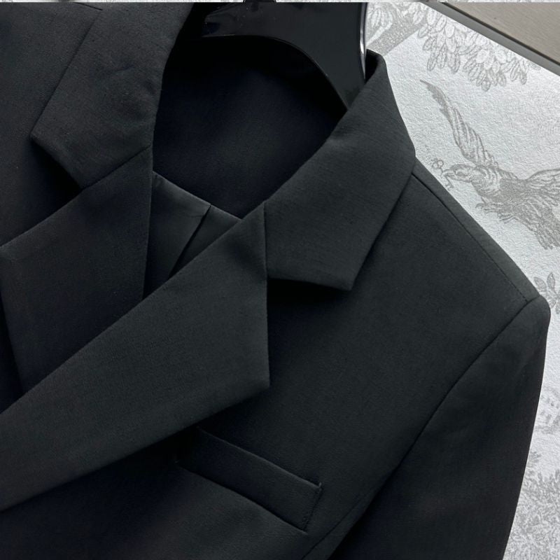 Luxury Pleated Color Block Black Belted Jacket