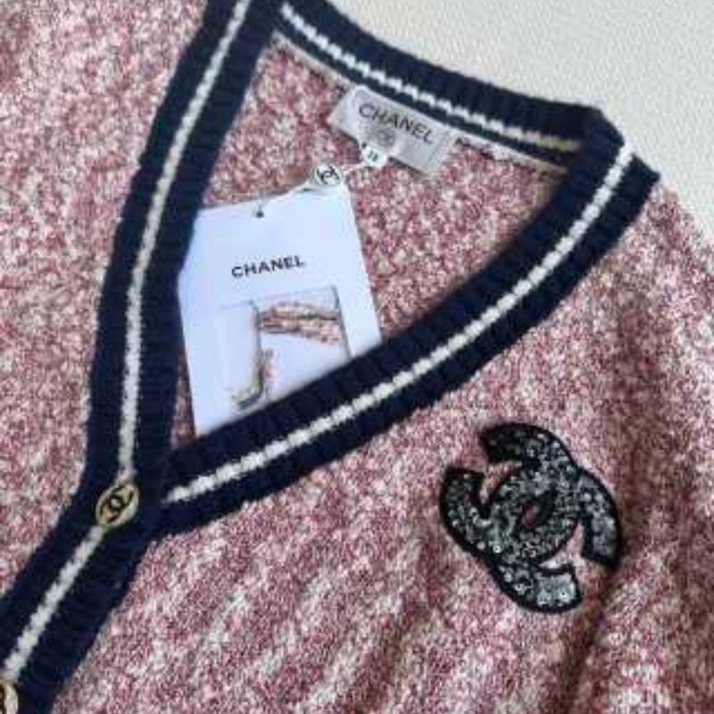Chanel Charm Single-Breasted Hollow-Knit Sweatshirt