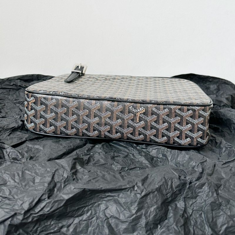 Goyard Goyardine Yona PM Shoulder Bag
