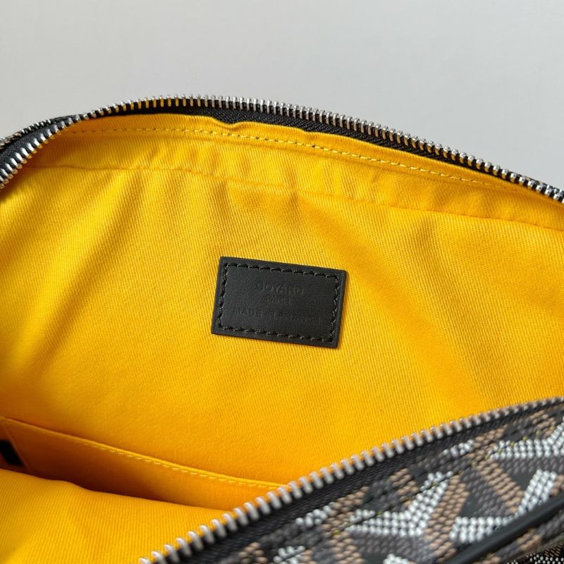 Goyard Goyardine Yona PM Shoulder Bag