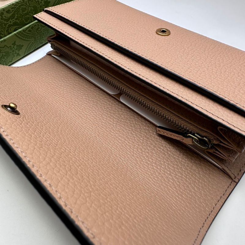 Gucci Wallet With Interlocking G