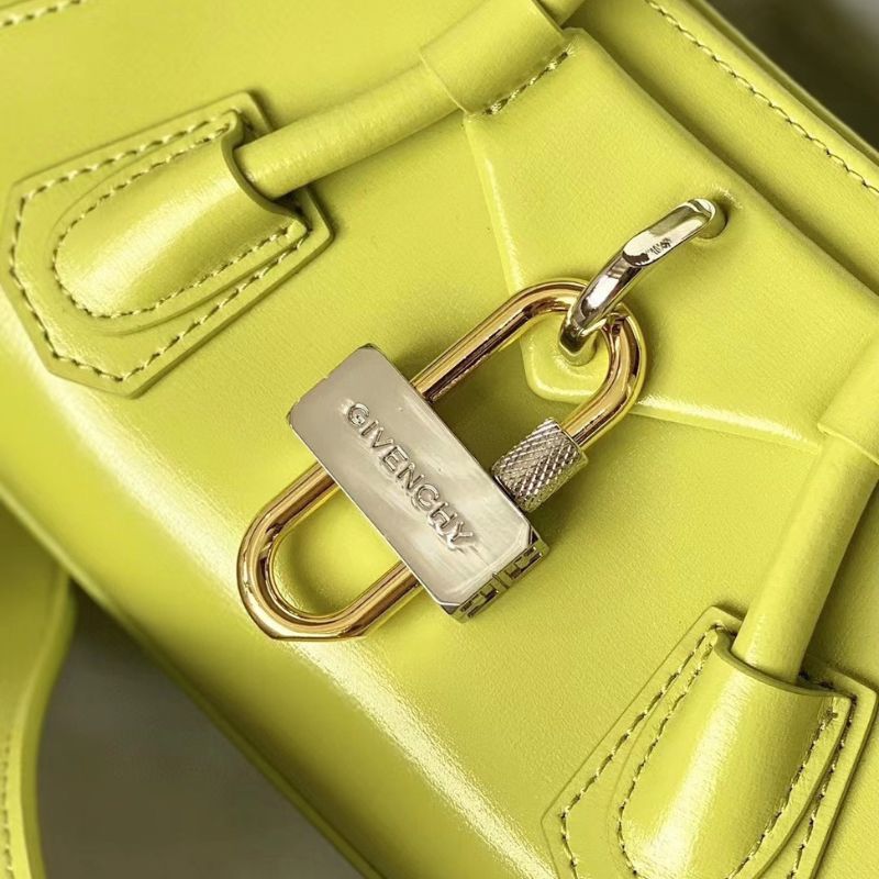 Givenchy Antigona Stretch Bag