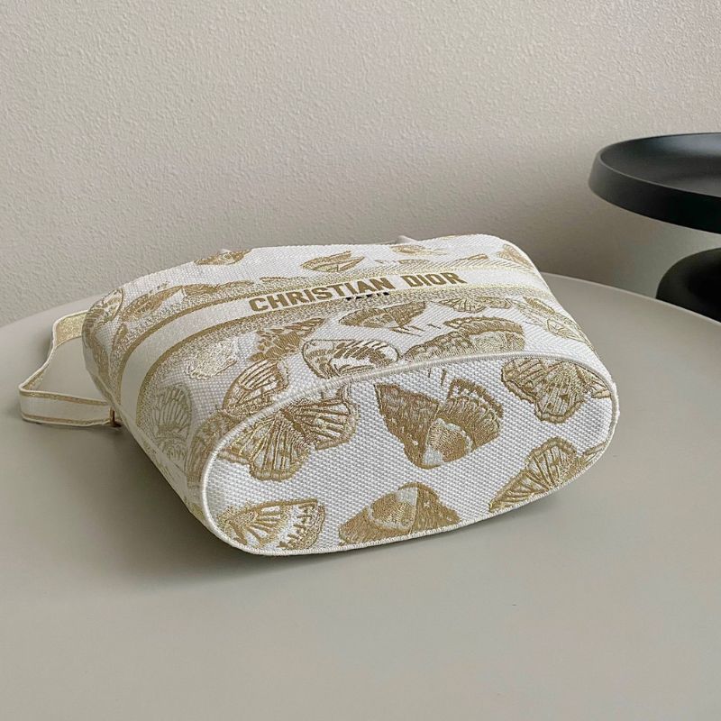 Dior Hat Basket White Gold-Tone Macrocannage Embroidery Bag