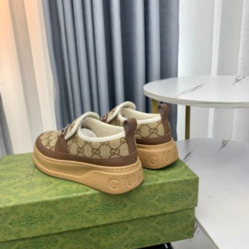 Gucci 2021 Unisex Casual White Sneakers