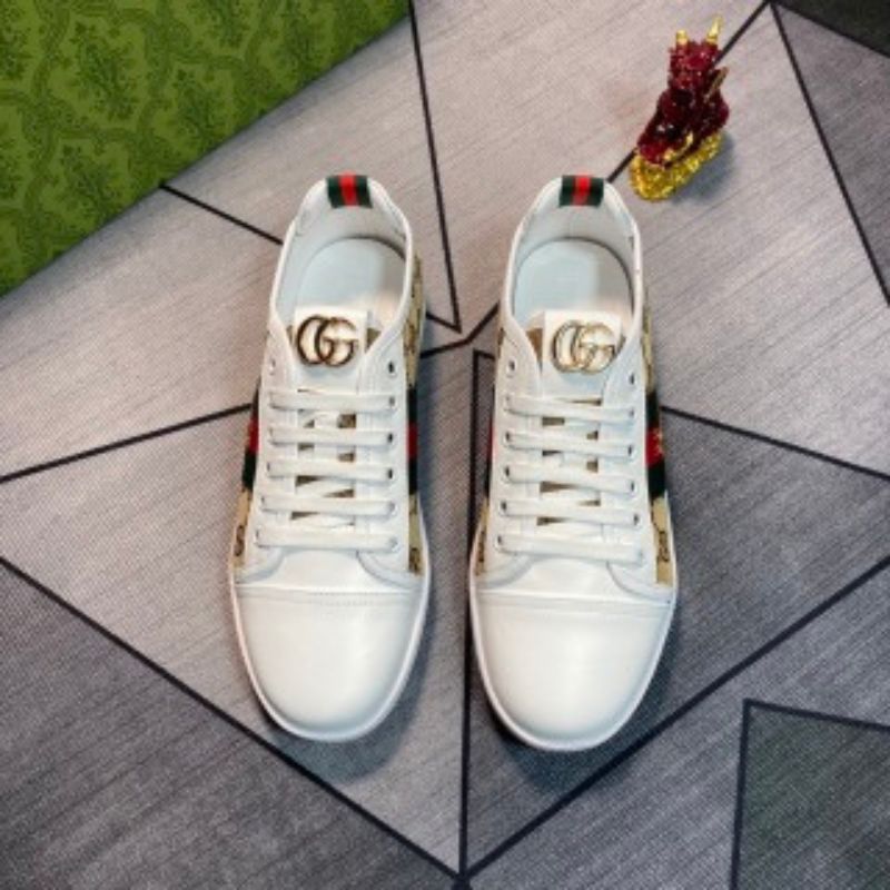 Gucci Ace GG Supreme Bees