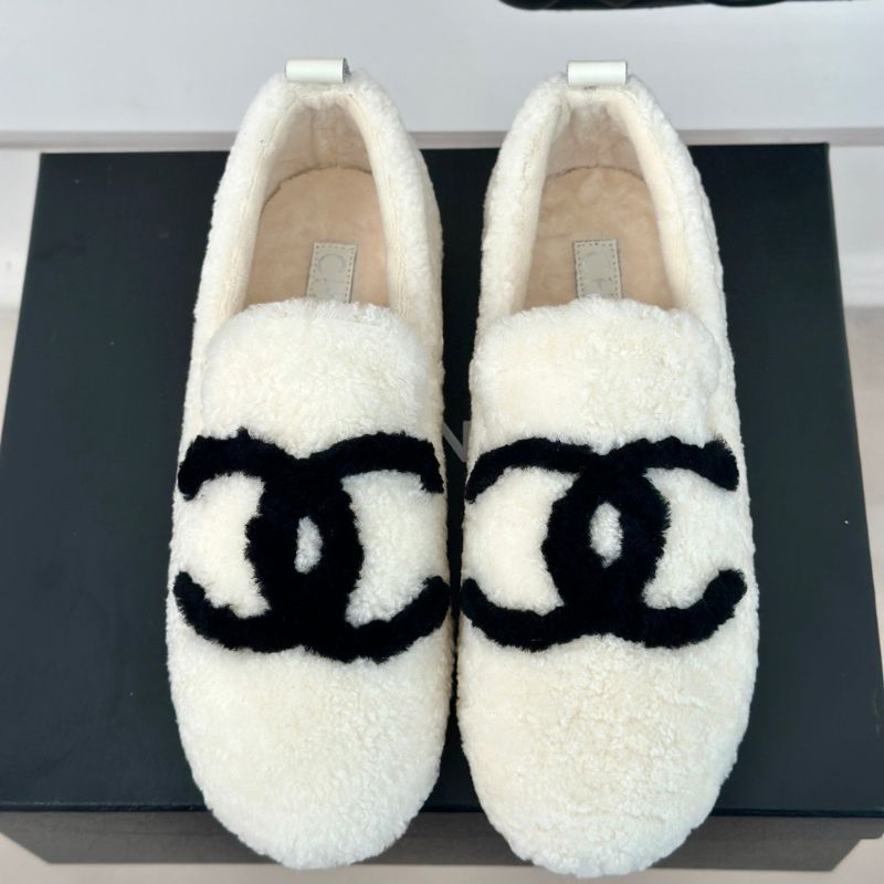 Chanel Classic Big Double C Fur Shoes