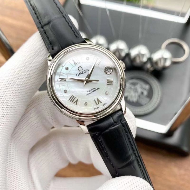 Omega Ladies boutique De Ville Elegant Watch