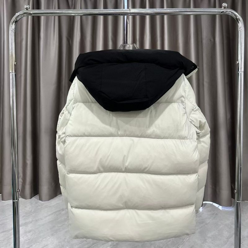 Moncler Embossed Lettering Mid-Length Down Jacket