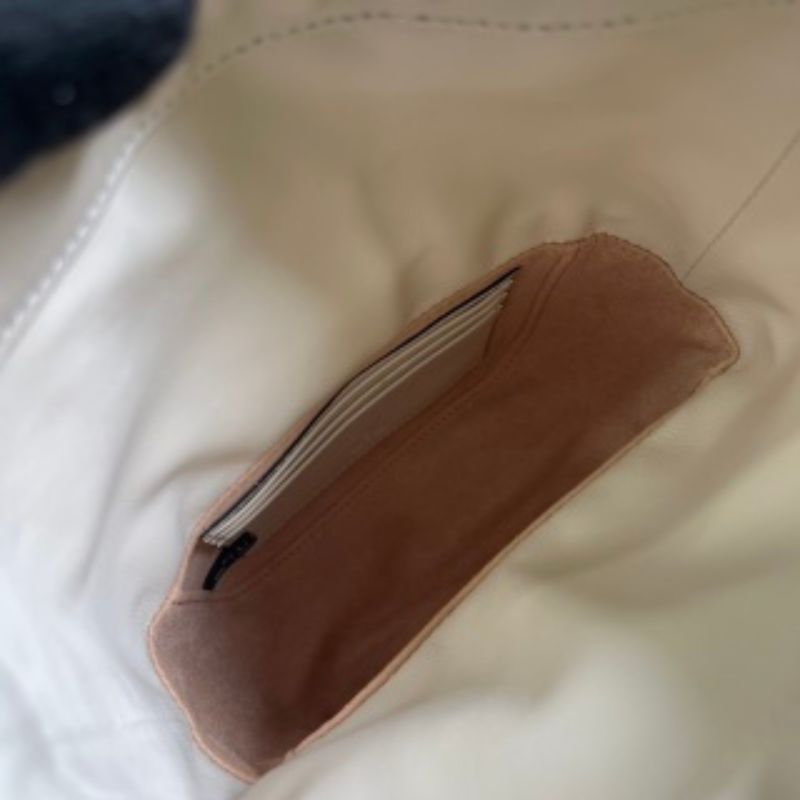 Gucci GG Marmont Bucket Bag