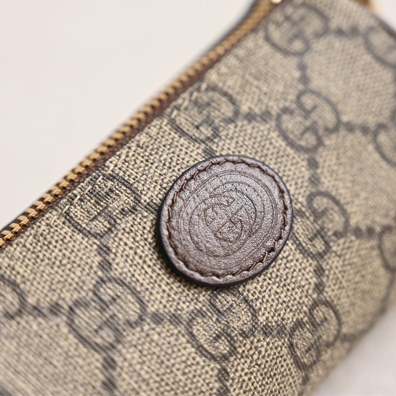Gucci Strawburry Purse Wallet