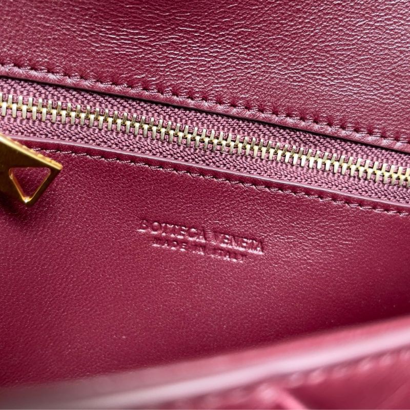 BV Mini Andiamo Crossbody Bag