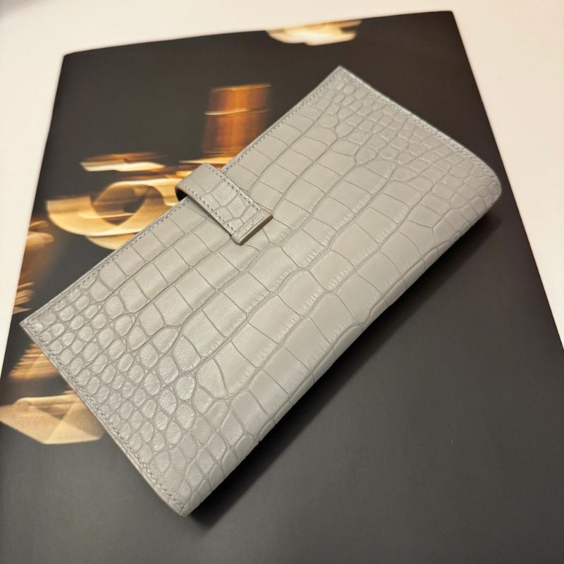 Hermes Bearn Soufflet Grey Alligator Crocodile Skin Wallet