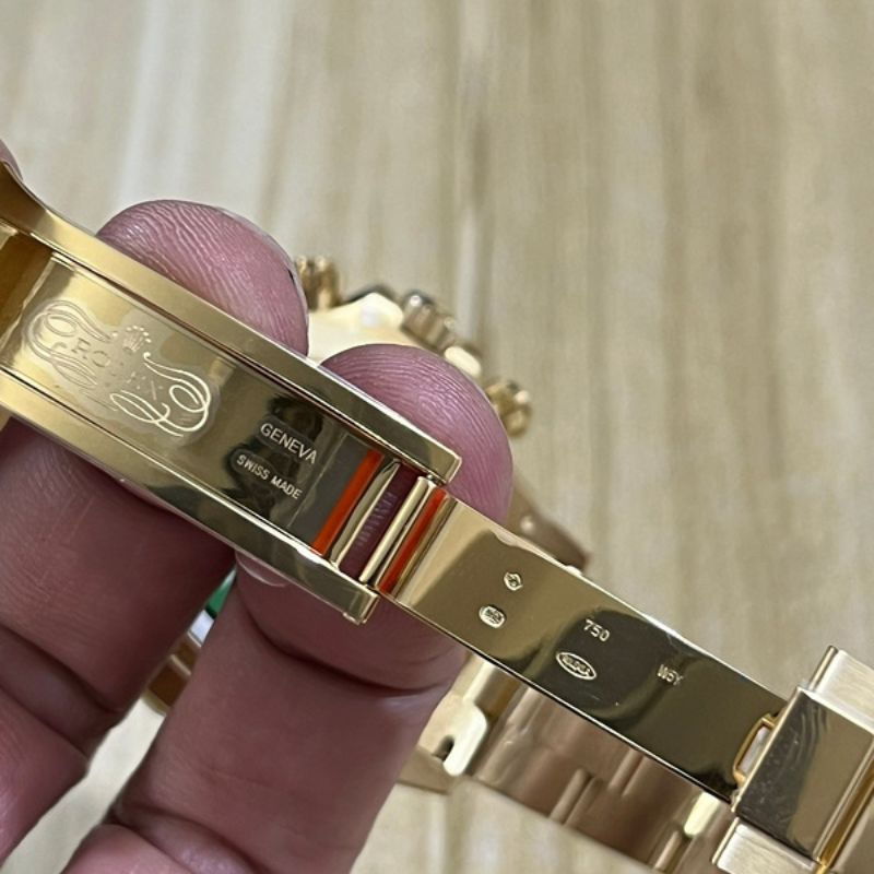 Rolex Daytona Yellow Gold Watch