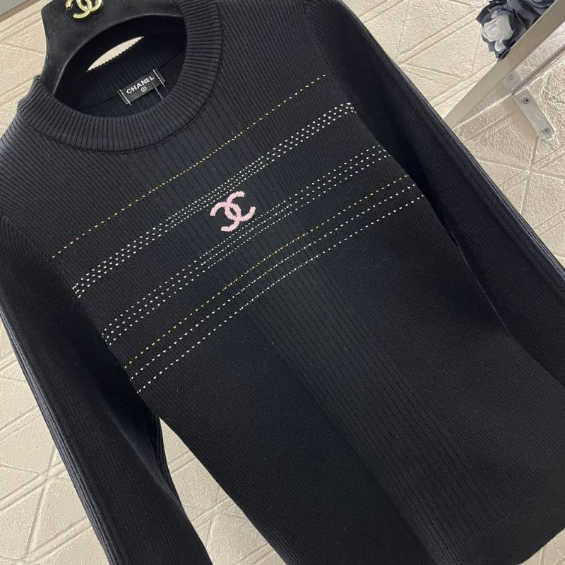Chanel Round-Neck Embroidered Knitted Sweater