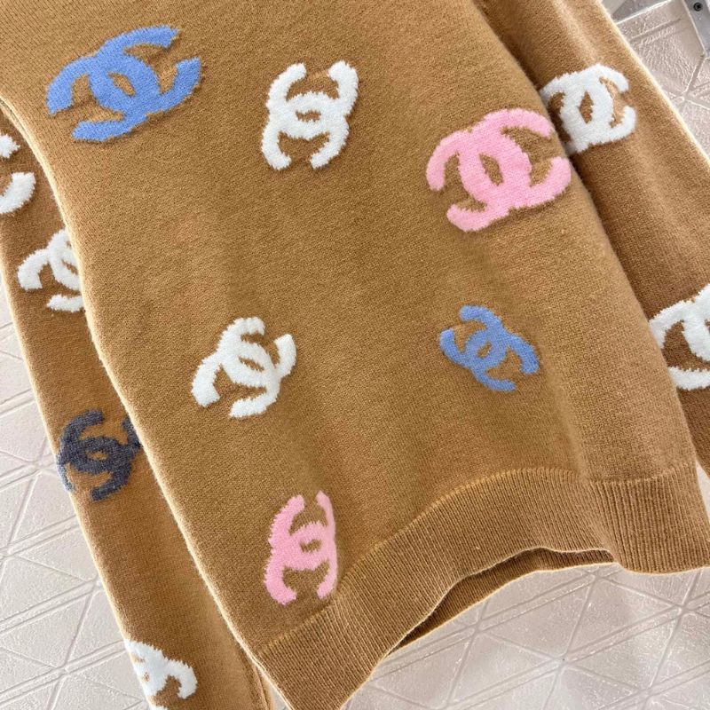 Chanel Color Contrast Double C Knit Sweater