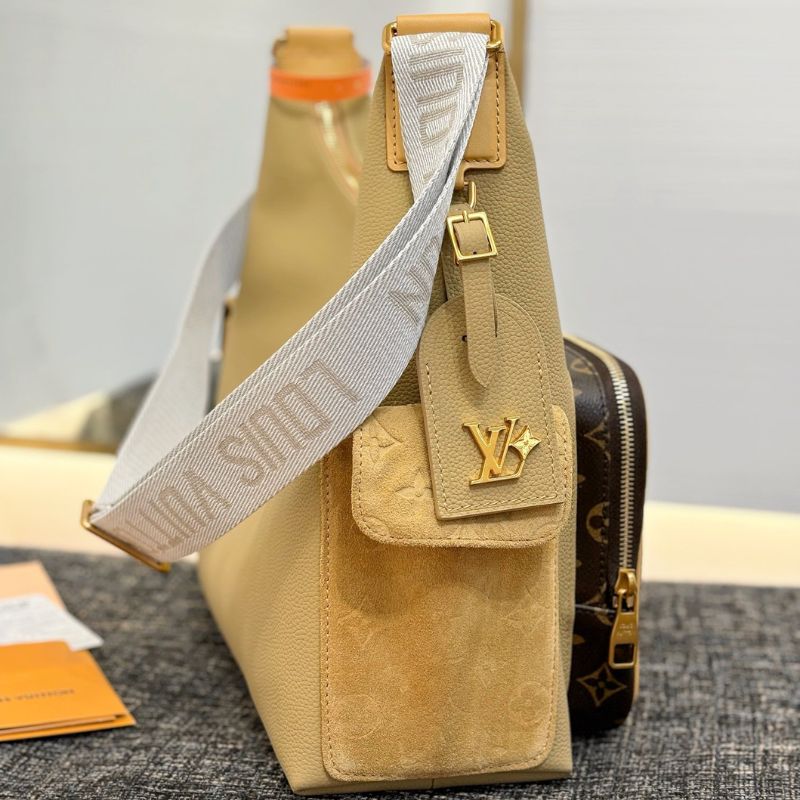 LV Hobo Cargo Bag