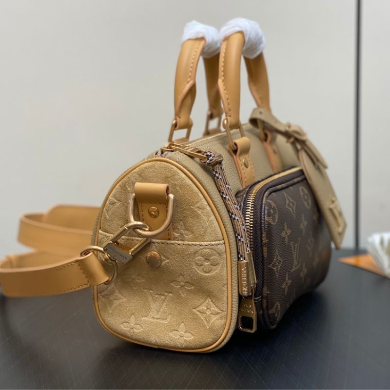Louis Vuitton Beige Keepall Bandouliere 25 Bag