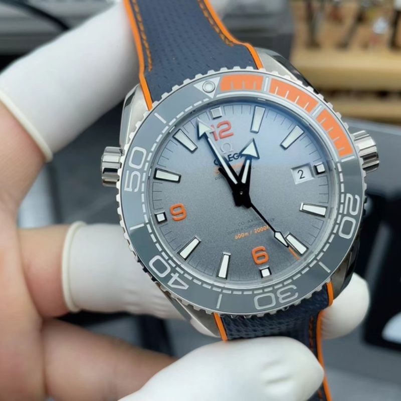 Omega Gray Plate Quarter Orange Watch