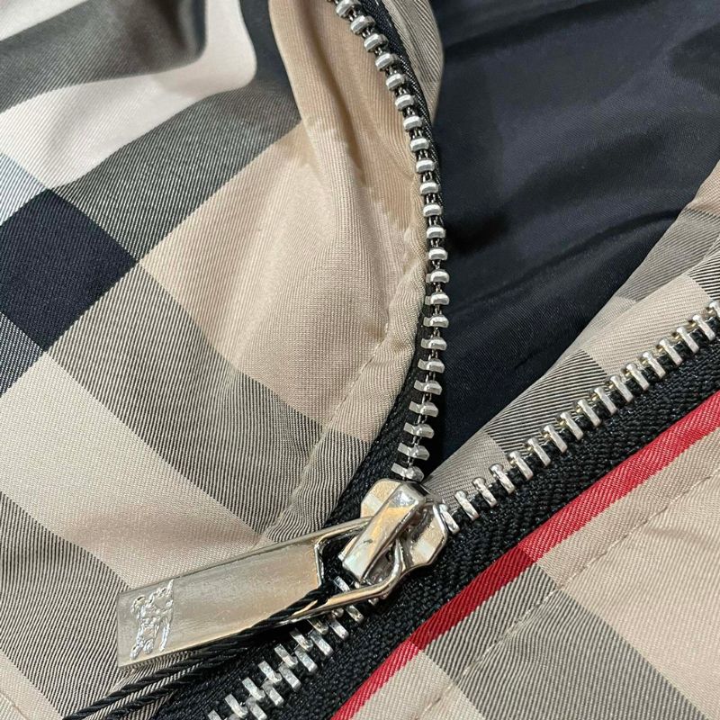 Burberry Autumn/Winter Premium Down Jacket