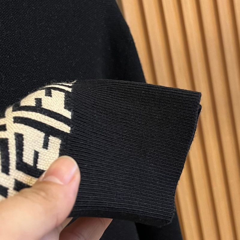 Fendi Artisanal Jacquard Round Neck Sweater