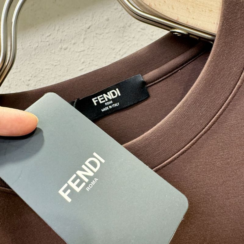 Fendi Luxe Essentials Long-Sleeve Tee