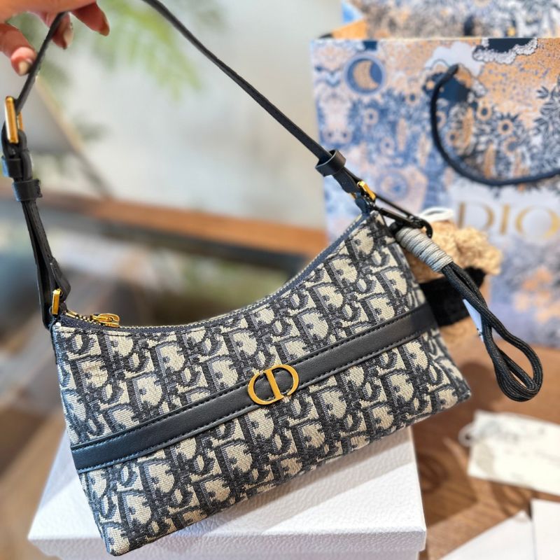 Dior New Hobo Armpit Bag