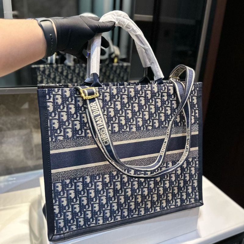 Dior Retro Elegant Tote Bag