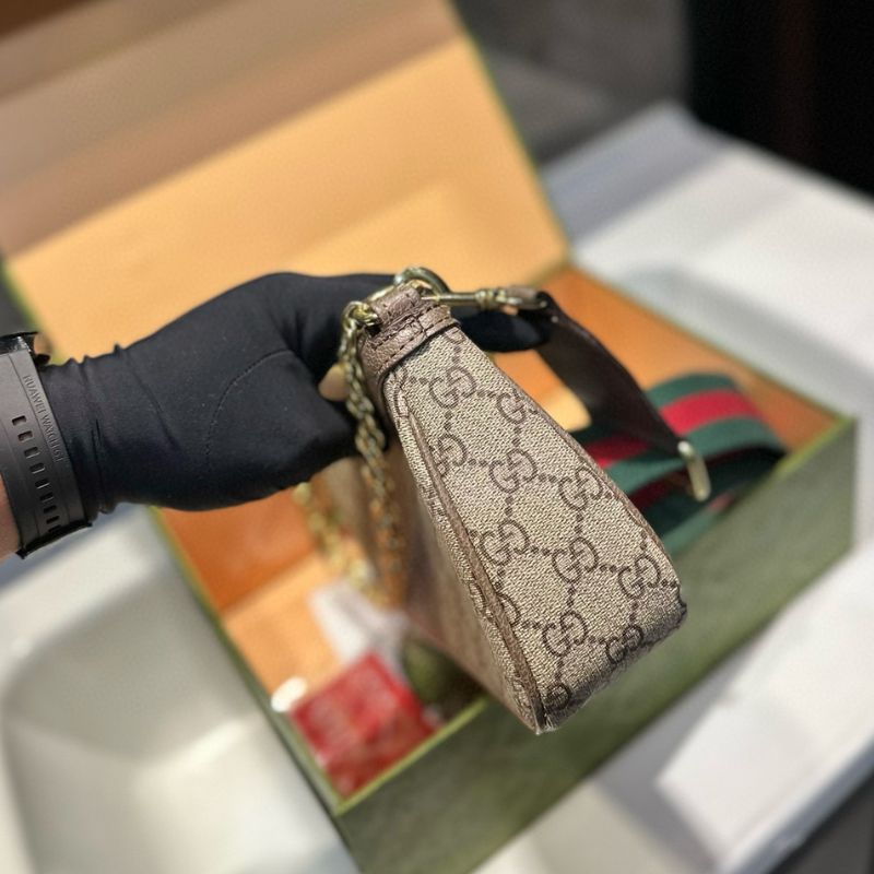 Gucci New Vintage Armpit Mahjong Bag