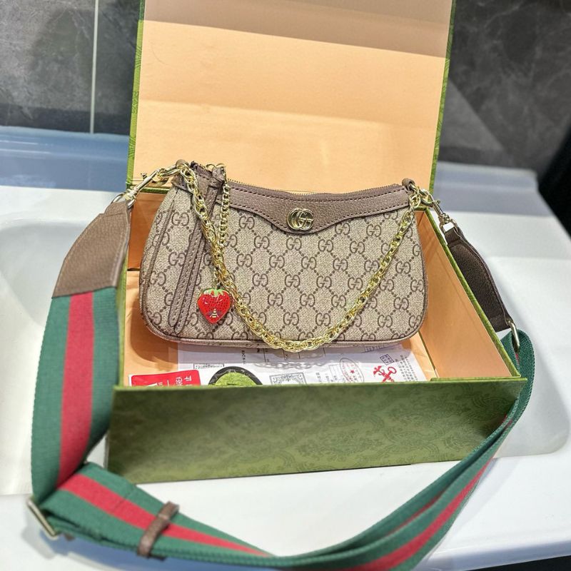 Gucci New Vintage Armpit Mahjong Bag