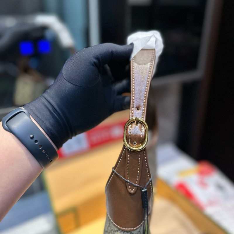 Gucci Jackie 1961 Leather Armpit Bag