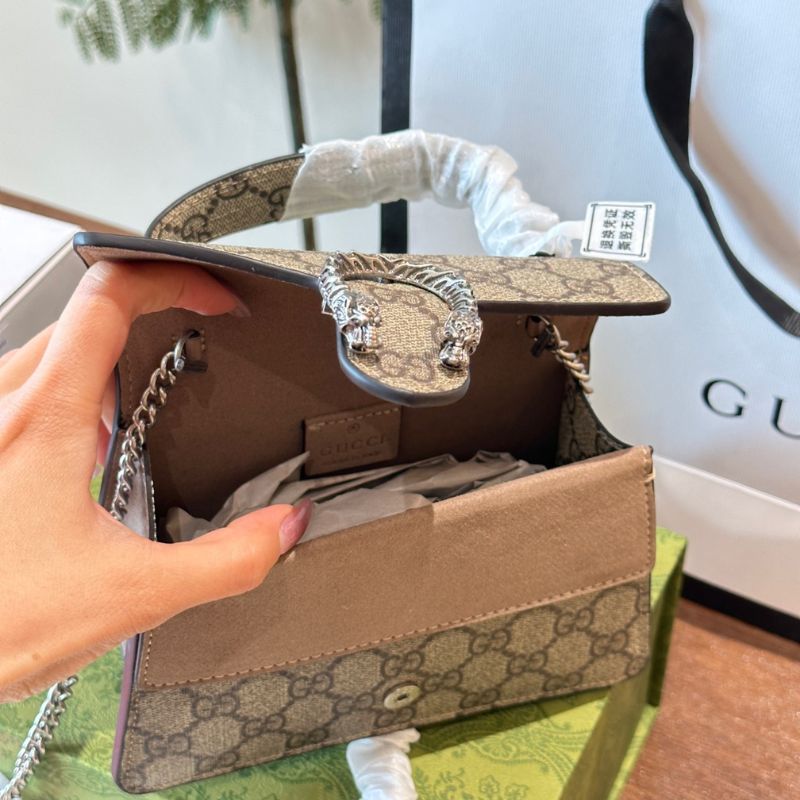 Gucci Mini Dionysus Retro Handbag