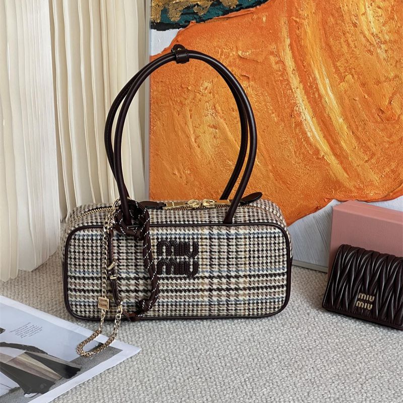 Miu Miu Beau Top Handle Tatan Bag