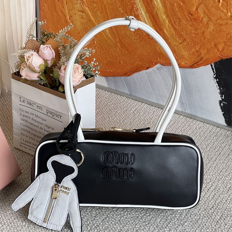 Miu Miu Women's Beau Leather Bag