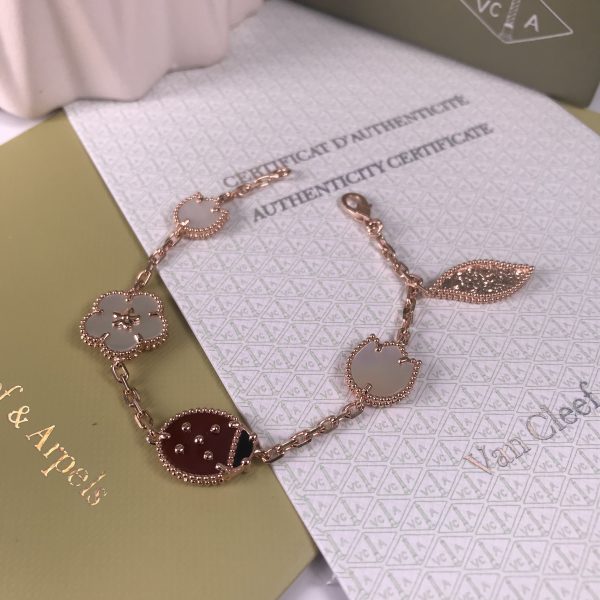 VCA Lucky Bracelet