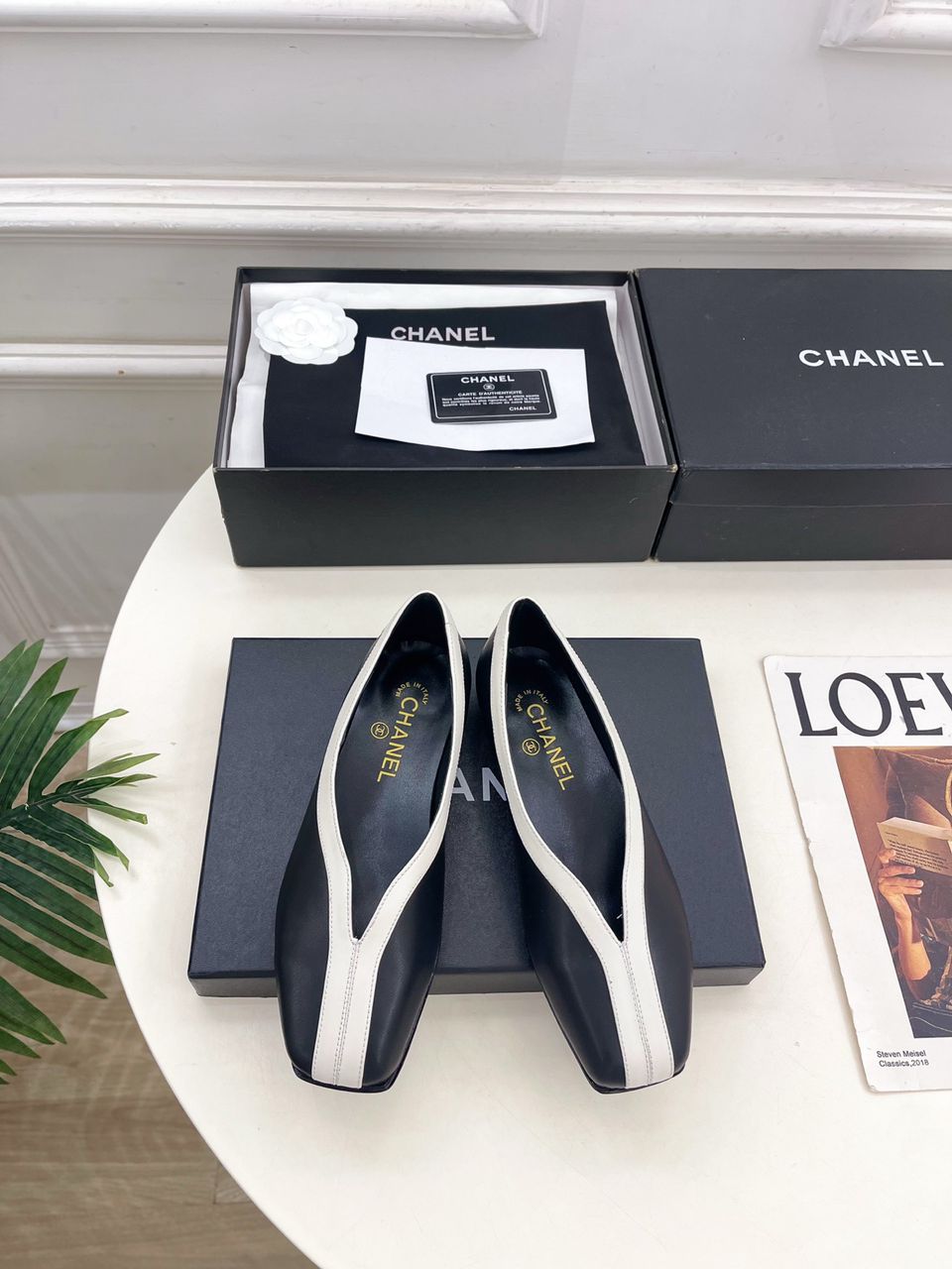 Chanel Pumps in Black & Ivory