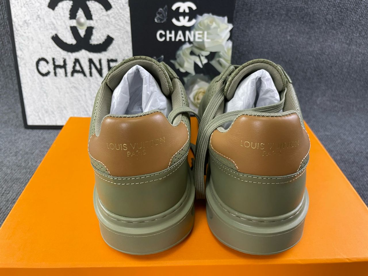 Beverly Hills Sneaker