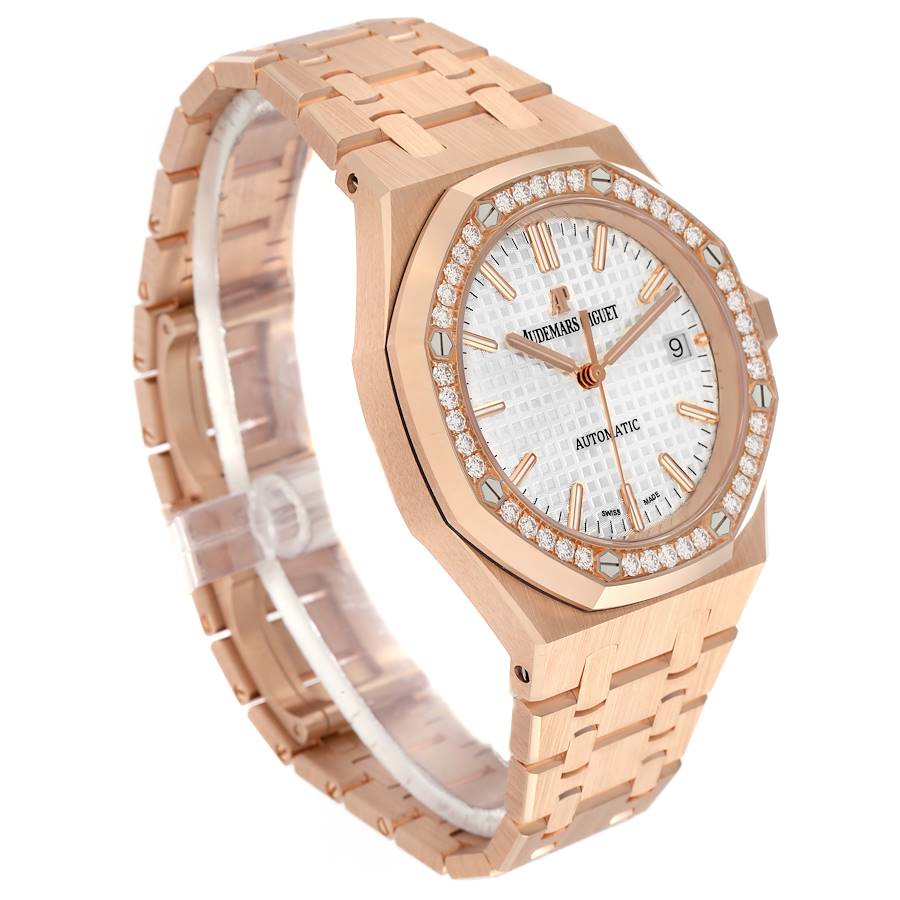 AP Royal Everose