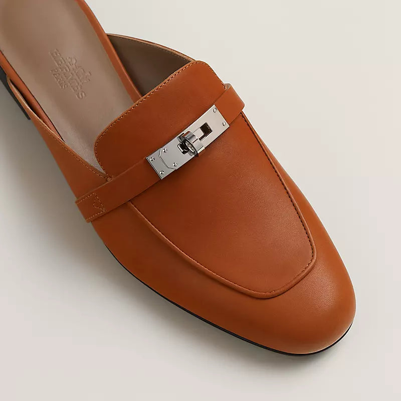 Hermes women's leather flat