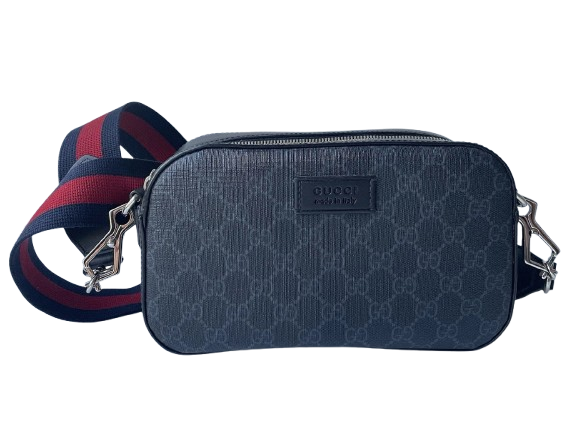 Gucci GG Supreme Shoulder Bag