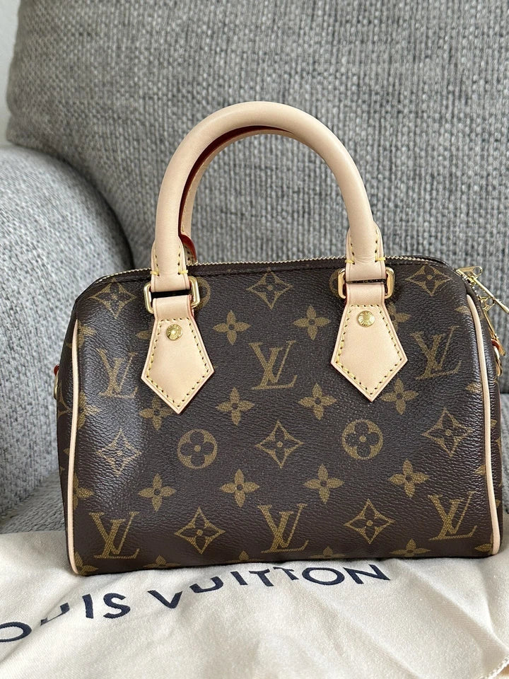 Brand New LOUIS VUITTON Speedy
